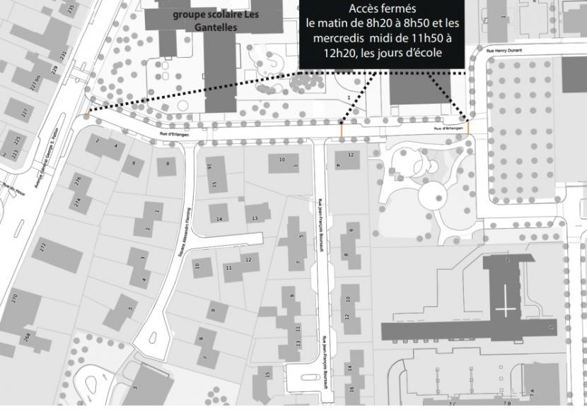 La rue d'Erlangen est fermée aux véhicules motorisés au moment des entrées et sorties des classes