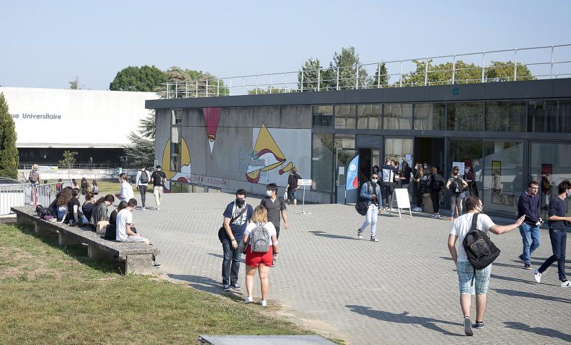 Une vue des bâtiments de l'université Rennes 1. Ils datent des années 60 et ont besoin d'être rénovés.