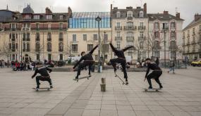 Des skateurs, des riverains et des médiatrices