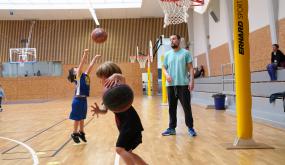 Section baskets enfants